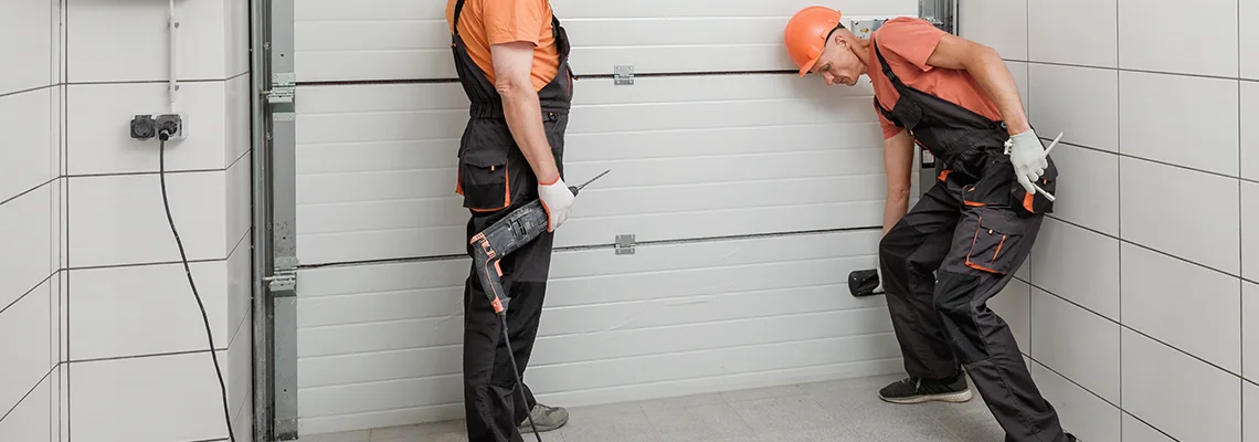 Fix Commercial Garage Door Issues in Wellington, Florida