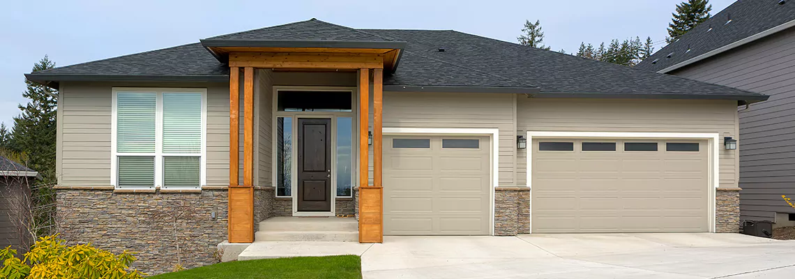 Repair Shaky Garage Door When Closing in Wellington, Florida