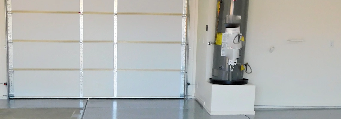 Residential Garage Door Contractor in Wellington, FL